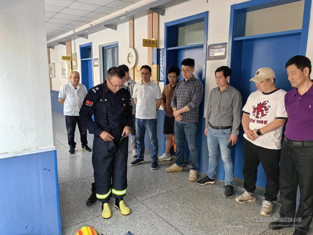 8e4b0e5cb1b4467aa4f1cd7216077038.jpg 8e4b0e5cb1b4467aa4f1cd7216077038.jpg