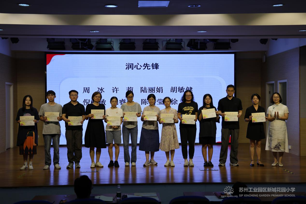 db71b2da11bb4a8b99e109dd7ae55db6.png db71b2da11bb4a8b99e109dd7ae55db6.png