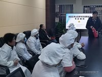 消防安全 生命至上——新城花园小学开展食堂工作人员开学前消防安全培训