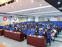 润心启航　　聚光前行——2023~2024学年第二学期德育工作会议暨全员心理培训
