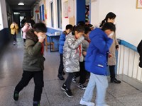 谨记逃生技能 学会自救自护——新城花园小学2024年3月消防应急疏散演练活动