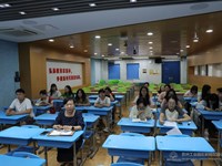 智启未来,赋能成长——新城花园小学青年成长营探索 AI 与学科教学新路径